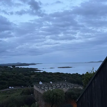 Pied A Terre Coralli Apartment Portisco