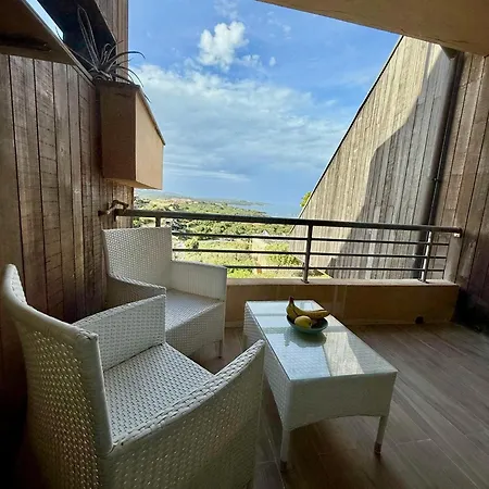 Apartment Pied A Terre Coralli